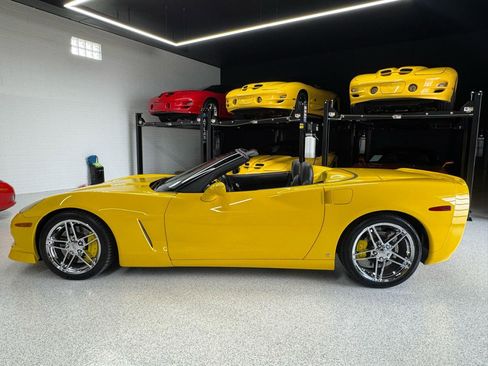 Used 2006 Chevrolet Corvette Convertible w/ Preferred Equipment Group RWD image 7