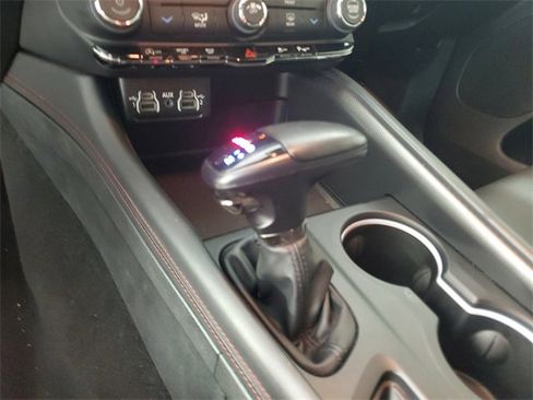 Used 2024 Dodge Durango GT image 31