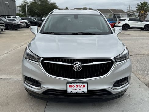 Used 2020 Buick Enclave Essence w/ LPO, Floor Liner Package FWD image 3