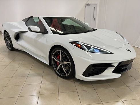 Used 2022 Chevrolet Corvette Stingray Convertible w/ 1LT image 7