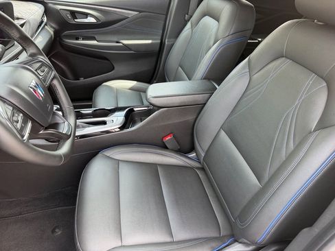 Used 2025 Buick Envista Sport Touring FWD image 10