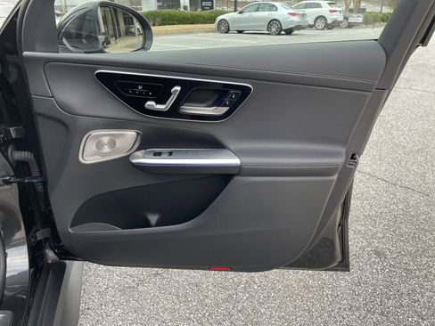 Certified 2025 Mercedes-Benz GLC 300 4MATIC image 46