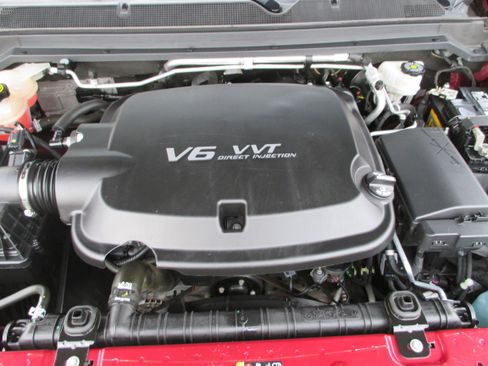 Used 2020 Chevrolet Colorado LT w/ LT Convenience Package image 26