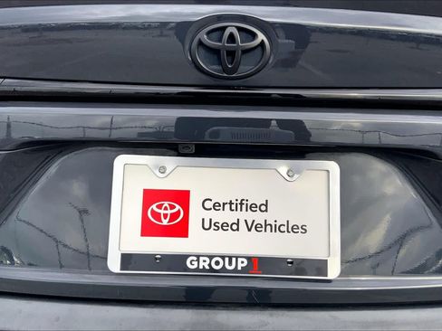 Used 2024 Toyota Corolla SE FWD image 10
