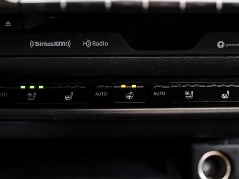 Used 2019 Lexus UX 200 w/ Premium Package FWD image 30