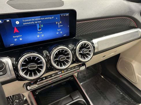 Certified 2024 Mercedes-Benz GLB 250 image 32