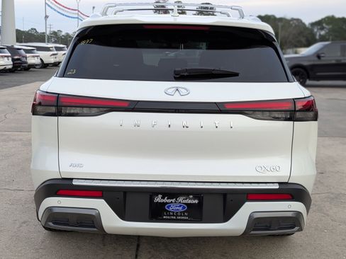 Used 2023 INFINITI QX60 Sensory w/ Vision Package image 7