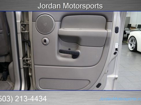 Used 2004 Dodge Ram 2500 Truck SLT w/ Trailer Tow Group image 71