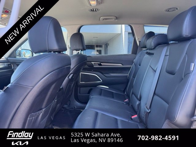 Certified 2024 Kia Telluride LX FWD image 7