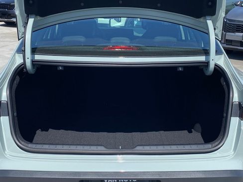 New 2026 Kia K4 FWD image 22