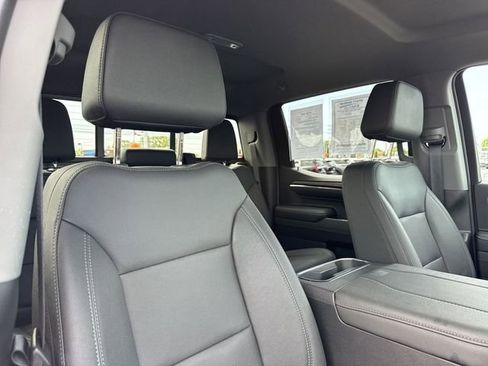 Used 2024 GMC Sierra 1500 SLT w/ SLT Premium Plus Package AWD/4WD image 23