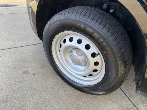 Used 2022 Ford Maverick XL image 24