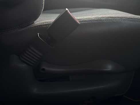 Used 2017 Chevrolet Express 3500 LT w/ LT Preferred Equipment Group image 26