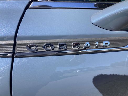 New 2026 Lincoln Corsair Premiere image 13