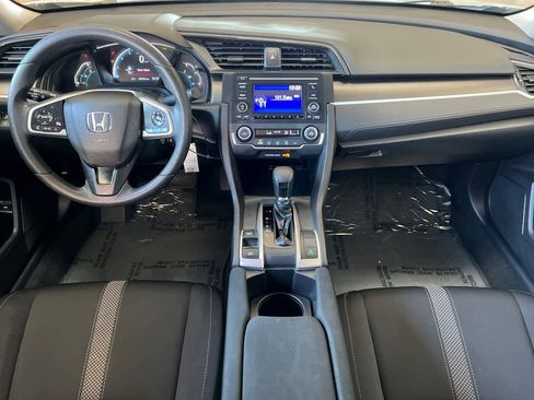 Used 2020 Honda Civic LX image 3