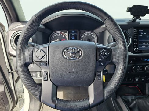 Used 2023 Toyota Tacoma TRD Sport w/ Advanced Technology Package AWD/4WD image 19