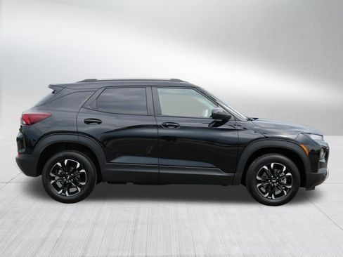 Used 2023 Chevrolet TrailBlazer LT w/ Convenience Package AWD/4WD image 8