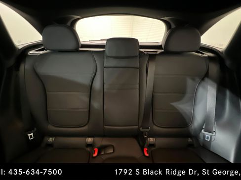 Certified 2026 Mercedes-Benz GLC 300 4MATIC image 25