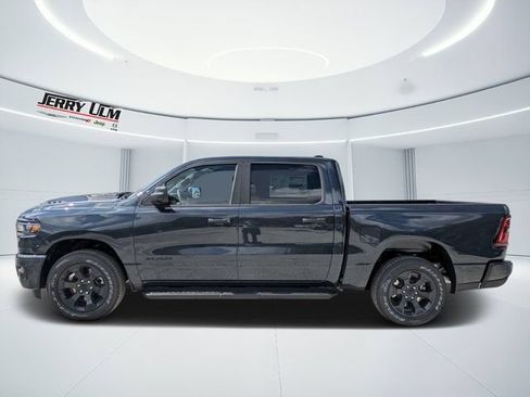 New 2026 RAM 1500 Express AWD/4WD image 6