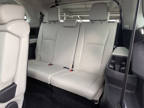 Used 2024 Toyota Grand Highlander Limited image 22