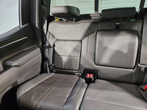 Used 2025 Chevrolet Silverado 1500 High Country w/ Technology Package AWD/4WD image 12