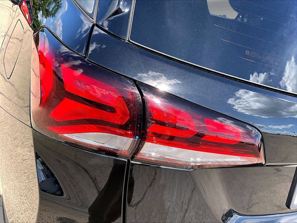 Used 2023 Chevrolet Equinox LT AWD/4WD image 26