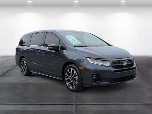 New 2026 Honda Odyssey Elite image 2