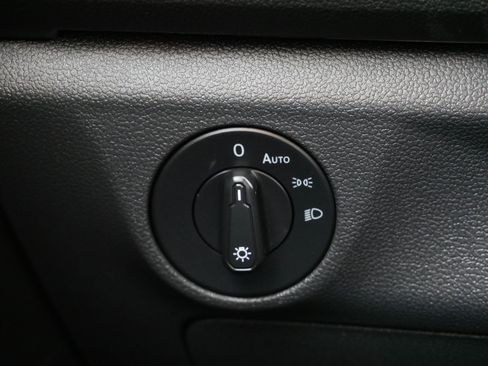 Used 2019 Volkswagen Jetta S w/ Driver Assistance Package image 26