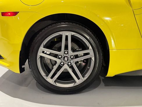 Used 2024 Nissan Z Sport w/ Floor Mat Package image 17