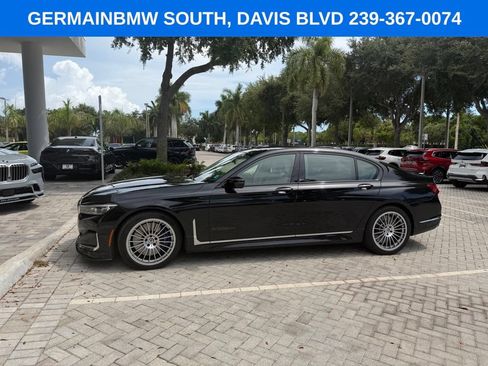 Used 2022 BMW ALPINA B7 xDrive AWD/4WD image 19