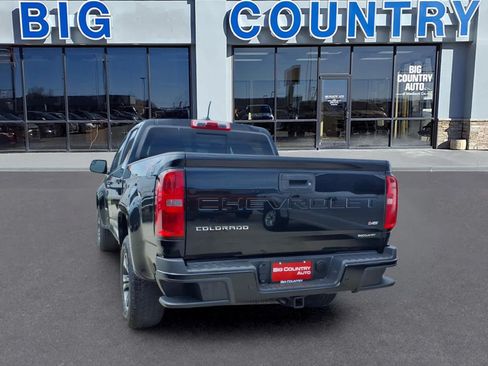Used 2022 Chevrolet Colorado Z71 AWD/4WD image 7