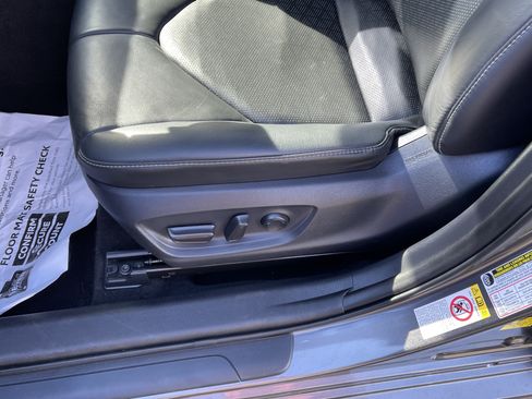 Certified 2019 Toyota Camry XSE FWD image 16