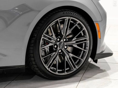 Used 2020 Chevrolet Camaro ZL1 image 51