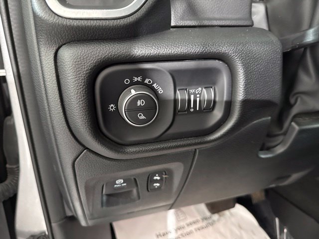 Used 2022 RAM 1500 Laramie AWD/4WD image 19