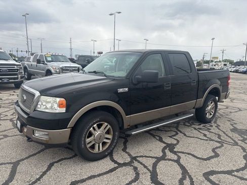 Used 2005 Ford F150 4x4 SuperCrew image 2