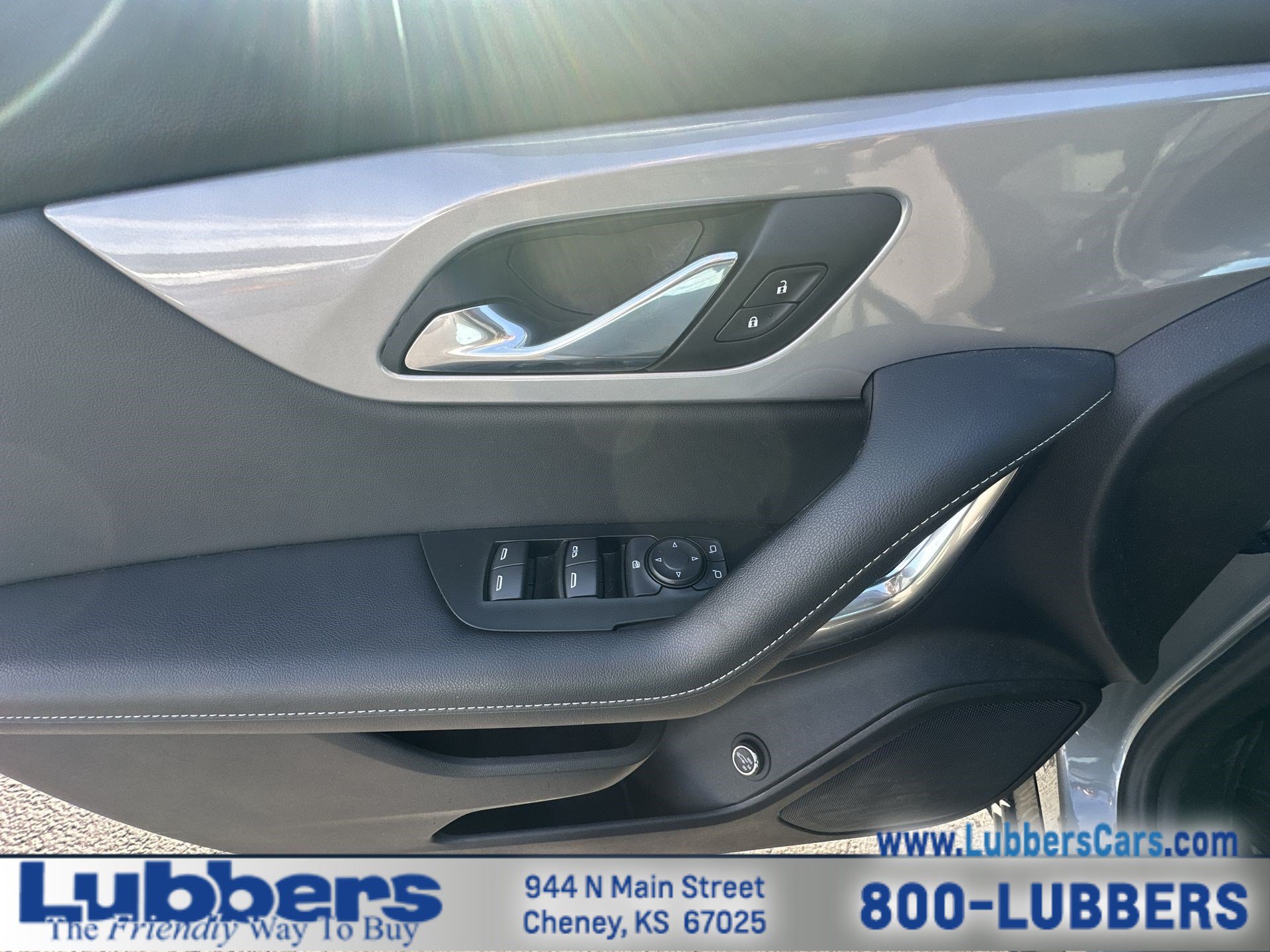Used 2025 Chevrolet Blazer LT w/ Convenience Package FWD image 13
