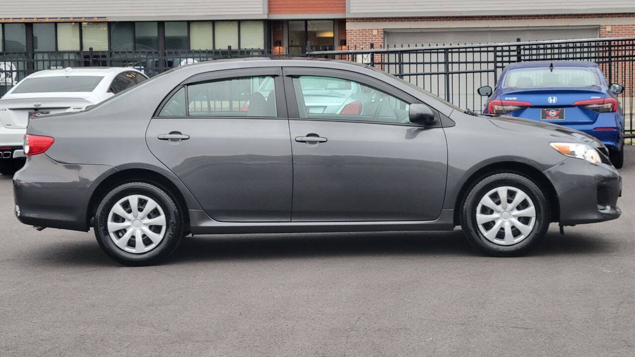 Used 2011 Toyota Corolla LE FWD image 5