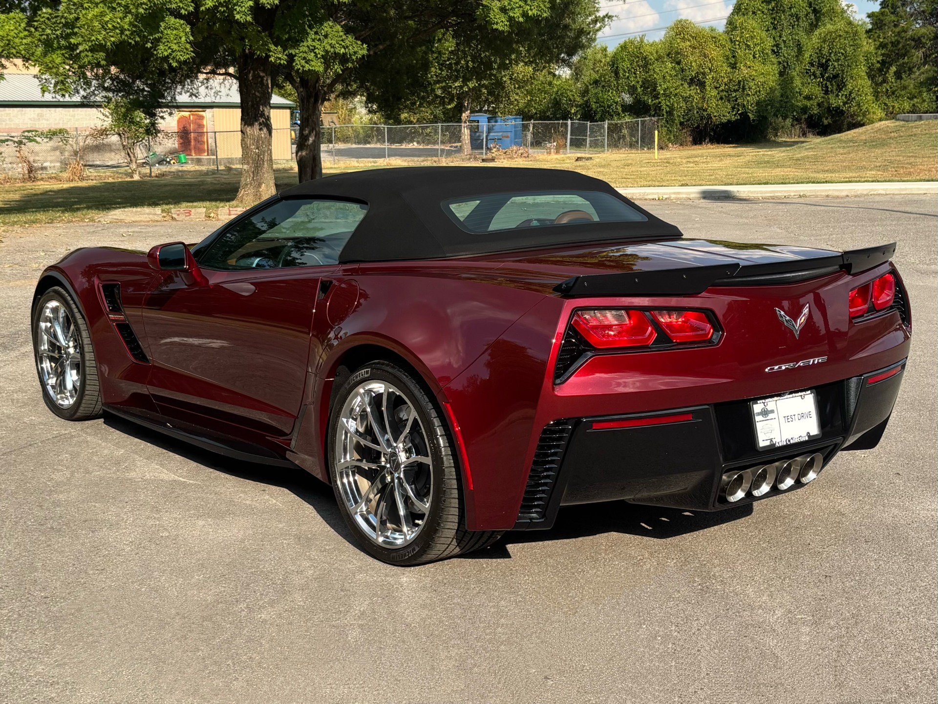 Used 2019 Chevrolet Corvette Grand Sport RWD image 12