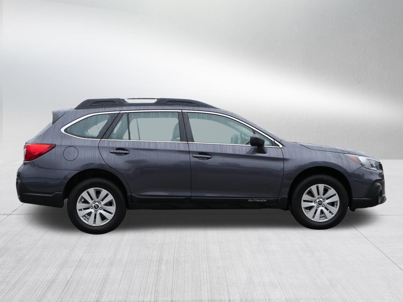 Used 2019 Subaru Outback 2.5i AWD/4WD image 8