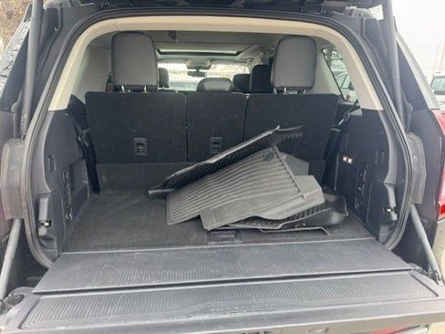 Used 2025 Ford Expedition Platinum w/ Driver's Package image 14