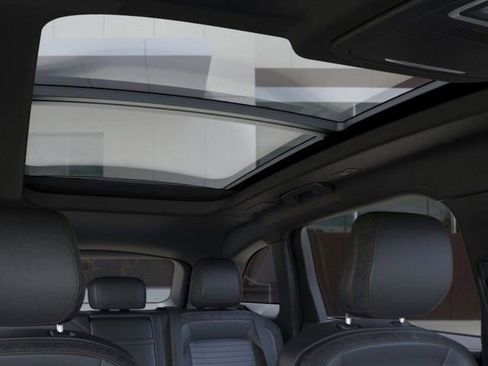 New 2024 Lincoln Nautilus Reserve w/ Equipment Group 202A image 25