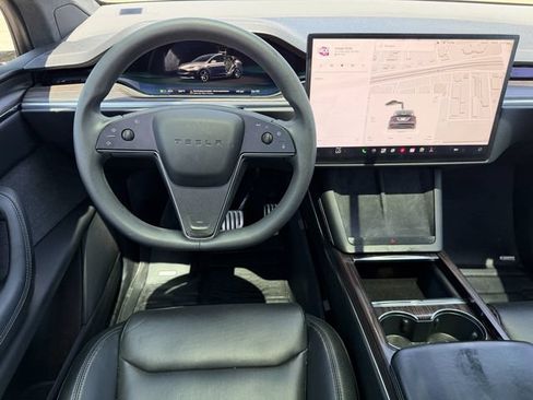Used 2023 Tesla Model X AWD/4WD image 11