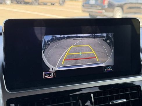 Used 2023 Lexus GX 460 Premium w/ Premium Plus Package image 18