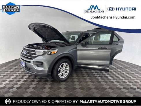 Used 2023 Ford Explorer XLT image 11