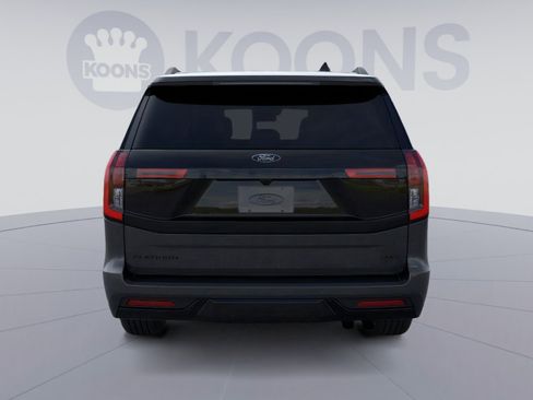 New 2026 Ford Expedition Max Platinum image 7