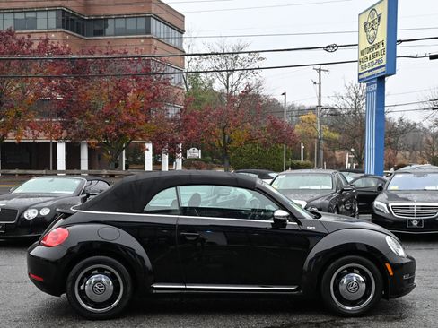 Used 2013 Volkswagen Beetle 2.5 50's Edition image 6