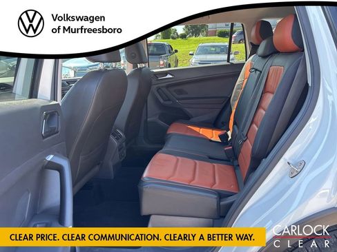 Used 2018 Volkswagen Tiguan SEL Premium AWD/4WD image 25