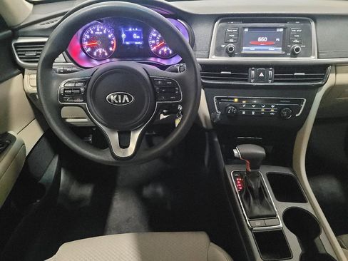 Used 2017 Kia Optima LX FWD image 22