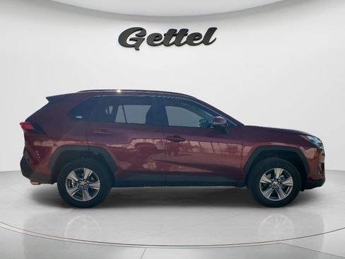 Used 2023 Toyota RAV4 XLE w/ Convenience Package FWD image 3