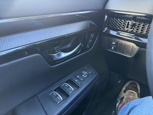 Certified 2023 Honda CR-V Sport Touring image 8